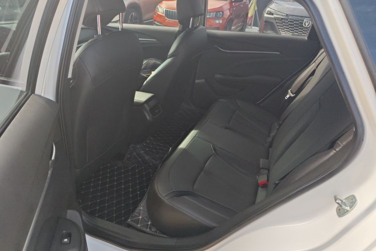 别克 英朗 2021款 改款 典范 1.5L 自动精英型中控内饰7005