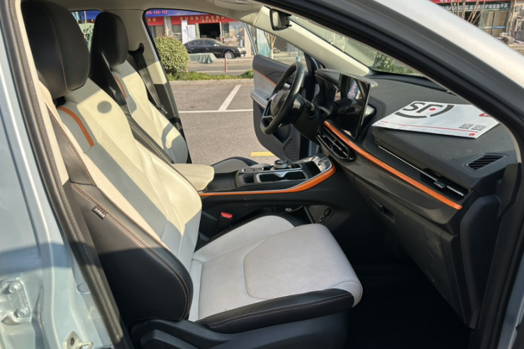 思皓X6 2022款 1.5T DCT音智版车身外观6002