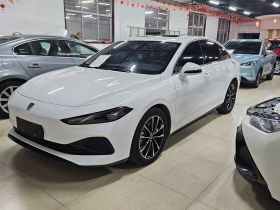 荣威D7 2025款 DMH 125km 世界冠军版