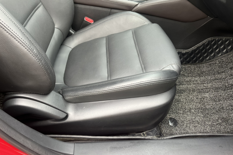 马自达 阿特兹 2018款 2.5L 蓝天运动版 国V中控内饰7009