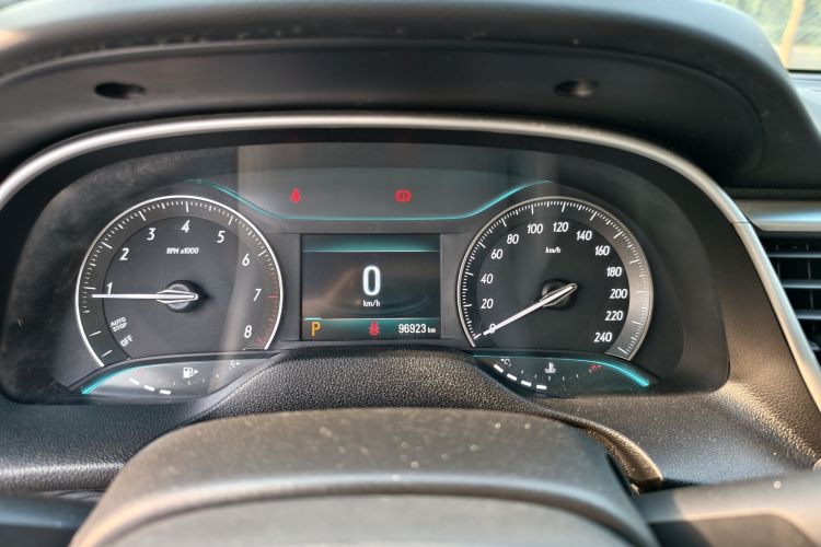 别克 英朗 2018款 15T 双离合精英型 国V中控内饰15