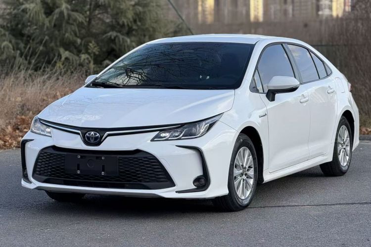丰田 卡罗拉 2023款 1.8L 智能电混双擎 先锋版车身外观6003