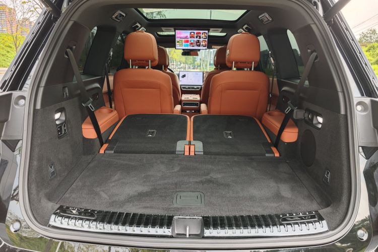 理想汽车 理想L9 2024款 Ultra中控内饰7009