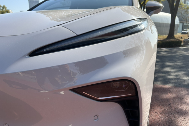 飞凡汽车 飞凡R7 2025款 长续版车身外观6009