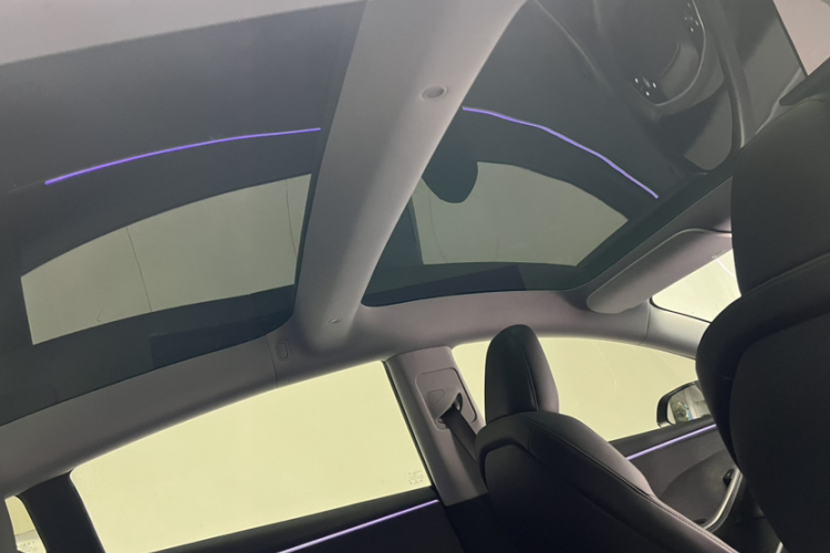 特斯拉 Model 3 2023款 后轮驱动版局部细节22