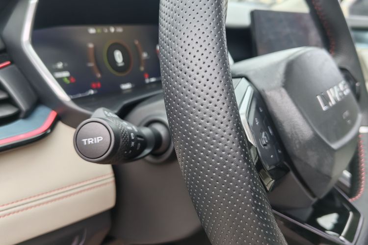 领克06 2020款 1.5T 耀Halo中控内饰7008