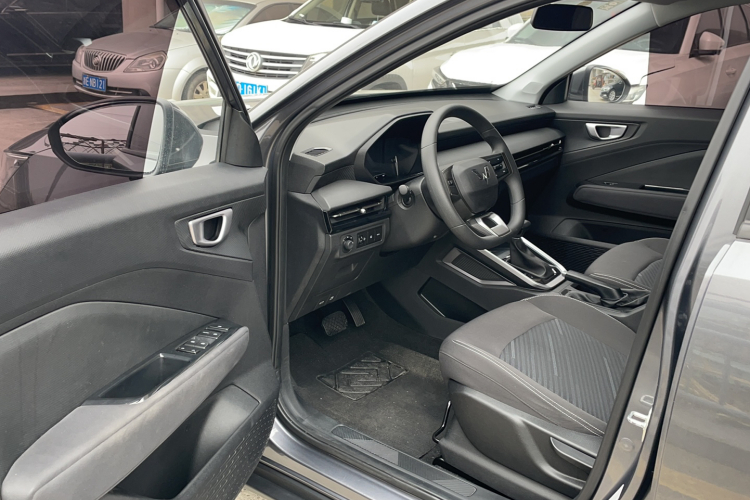 五菱汽车 五菱星驰 2023款 1.5L CVT畅爽型中控内饰7002