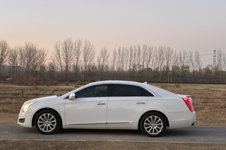 凯迪拉克XTS 2013款 28T 舒适型车身外观6008