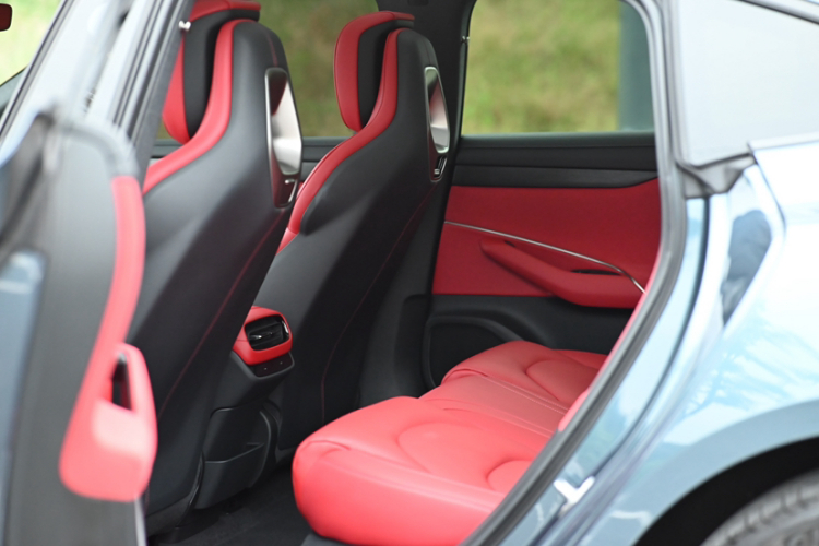 小米汽车 小米SU7 2024款 后驱超长续航高阶智驾Pro版中控内饰7006