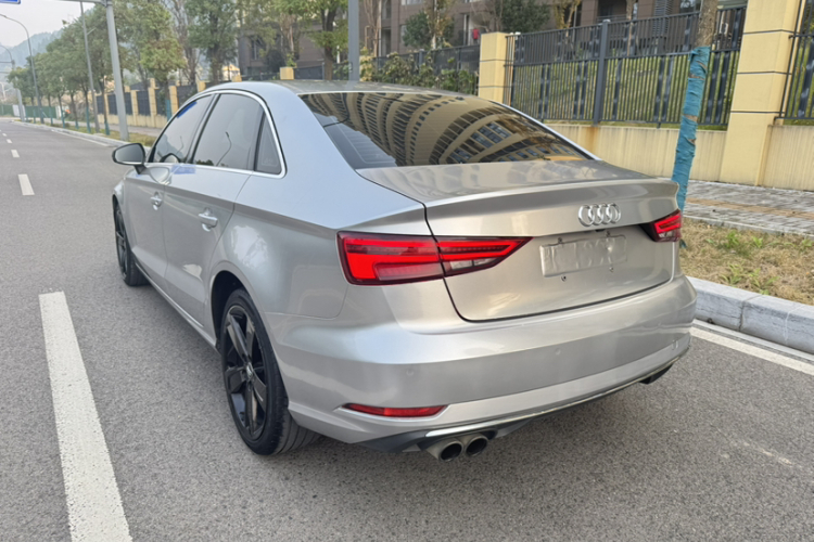 奥迪A3 2017款 Limousine 35 TFSI 风尚型车身外观6003