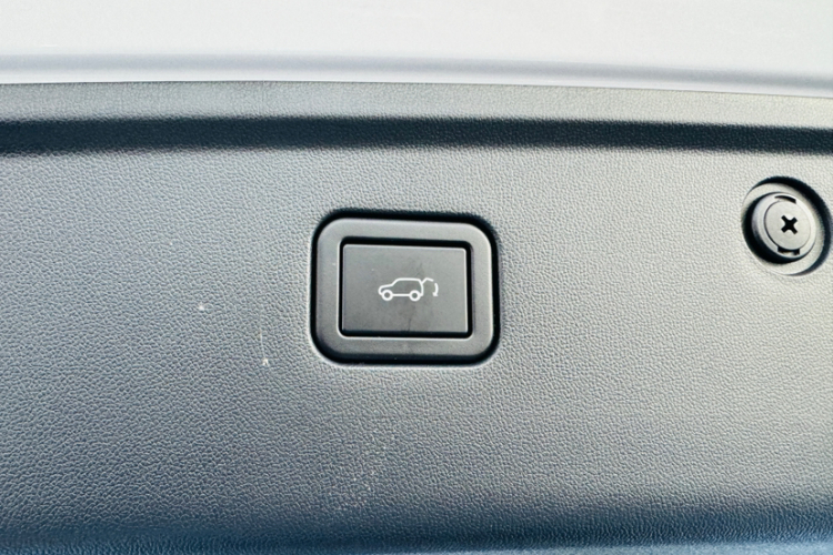 长安UNI-Z新能源 2024款 蓝鲸智电iDD 125km 领先型中控内饰7002