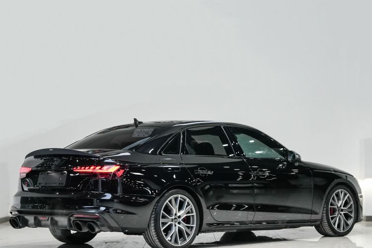 奥迪S4 2023款 S4 3.0TFSI车身外观6007