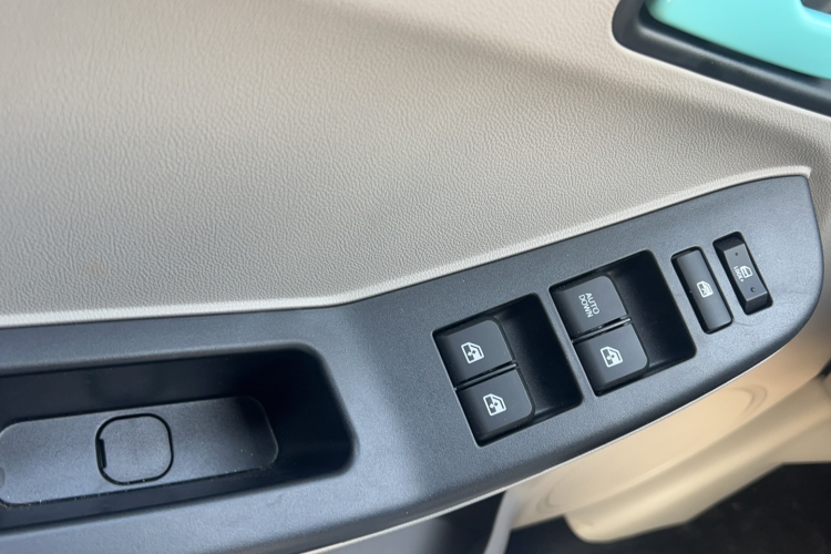 江铃集团新能源 易至EV2 2026款 PLUS+ 舒适型局部细节9003