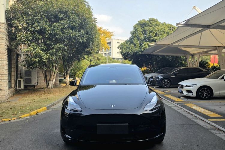 特斯拉 Model Y 2022款 改款 后轮驱动版车身外观6001
