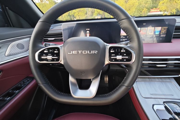 捷途X70 PLUS 2023款 1.6T DCT强者 7座局部细节13