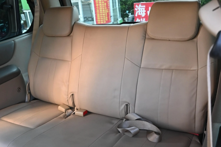 别克GL8 2014款 2.4L 经典版中控内饰7007