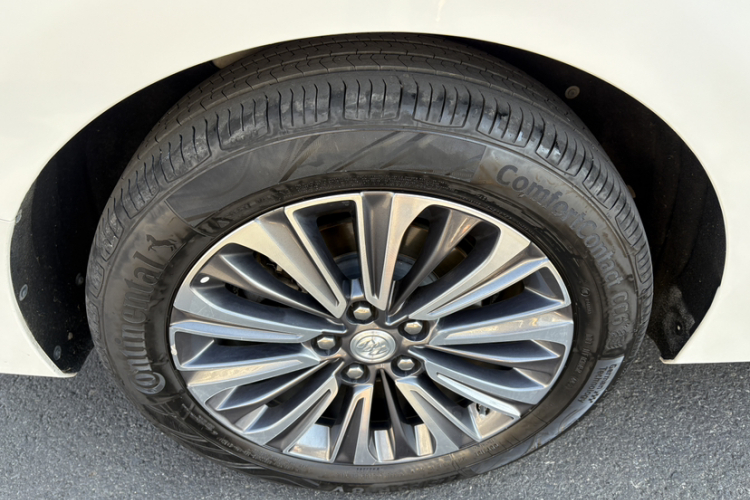 别克GL8 2023款 ES陆尊 豪华型车身外观6003