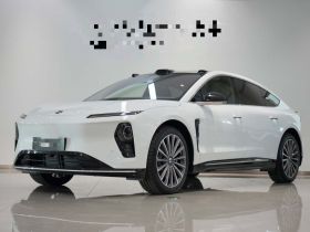 蔚来ET9 2025款 102kWh