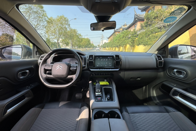 雪铁龙 天逸 C5 AIRCROSS 2019款 350THP 乐享型 国V中控内饰7007