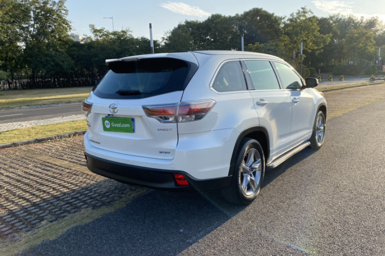 丰田 汉兰达 2017款 2.0T 两驱豪华版 7座车身外观6005