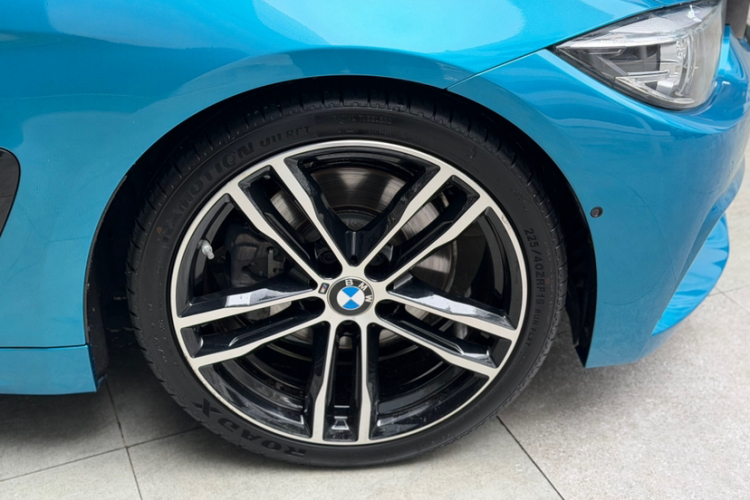 宝马4系 2020款 430i Gran Coupe M运动曜夜版车身外观6004