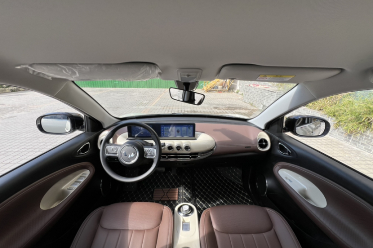 五菱汽车 五菱缤果 2023款 333km 悦享+款中控内饰7005