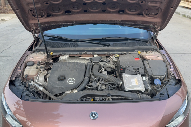 奔驰A级 2020款 A 180 L 运动轿车局部细节24