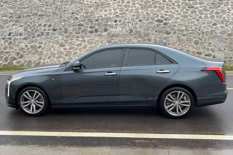 凯迪拉克CT4 2021款 28T 豪华型车身外观6005