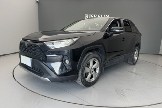 丰田 RAV4荣放 2020款 2.0L CVT两驱风尚版