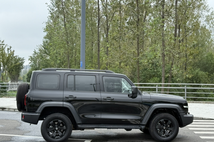 坦克300 2023款 越野版 2.0T 挑战者中控内饰7009