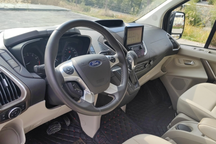 福特 途睿欧 2017款 2.0T 自动精睿版中控内饰7003