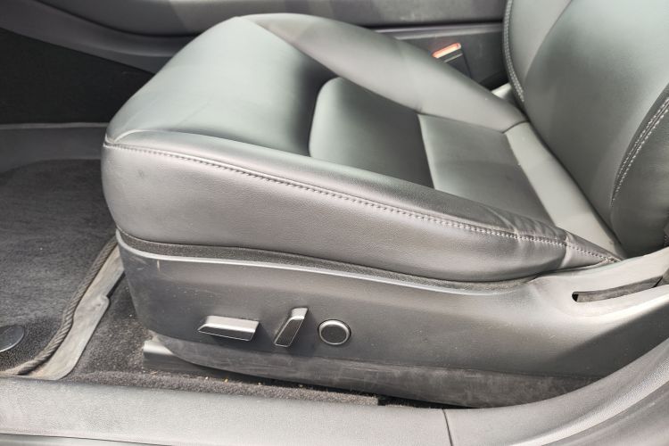 特斯拉 Model 3 2020款 改款 标准续航后驱升级版中控内饰7007