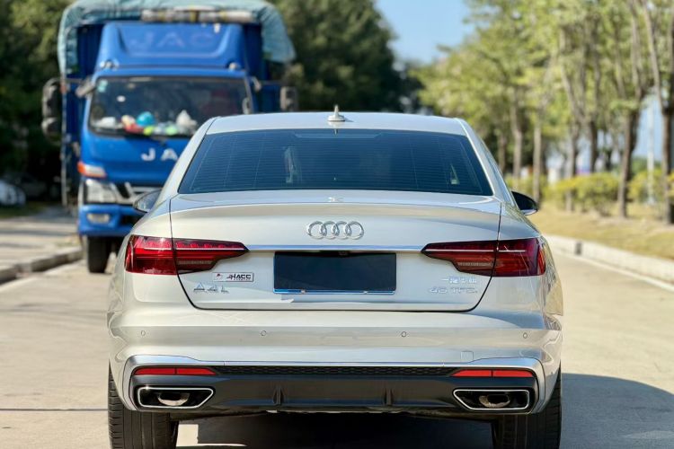 奥迪A4L 2020款 40 TFSI 豪华动感型车身外观6004