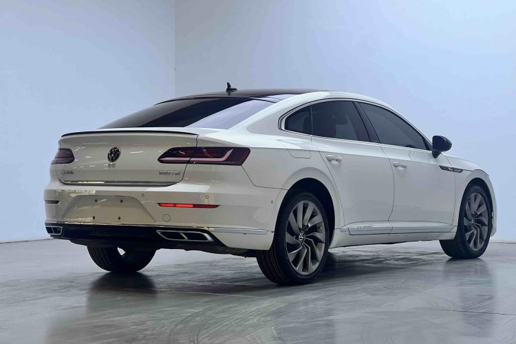 一汽-大众CC 2023款 380TSI 夺目版车身外观6004