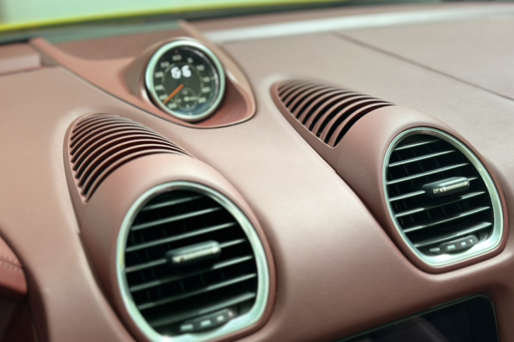 保时捷718 2018款 Boxster 2.0T中控内饰7003