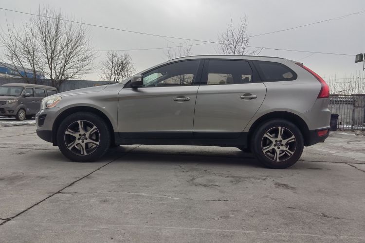 沃尔沃XC60(进口) 2013款 T5 舒适版车身外观6005