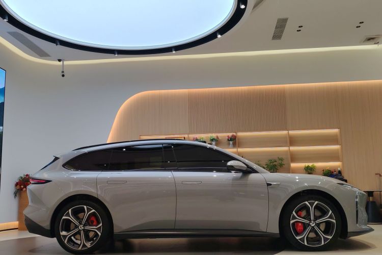 蔚来ET5T 2024款 75kWh Touring车身外观6003