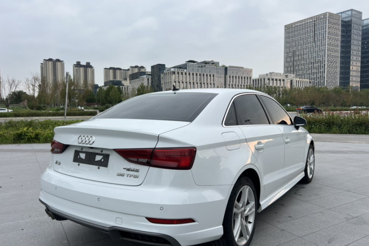 奥迪A3 2019款 Limousine 35 TFSI 时尚型 国VI车身外观6005