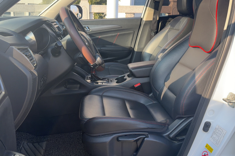 长安CS75 2014款 1.8T 自动精英型 国V中控内饰7002