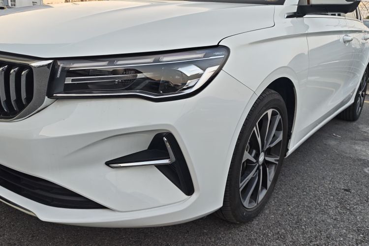 吉利汽车 帝豪 2025款 第4代 1.5L CVT旗舰型局部细节36