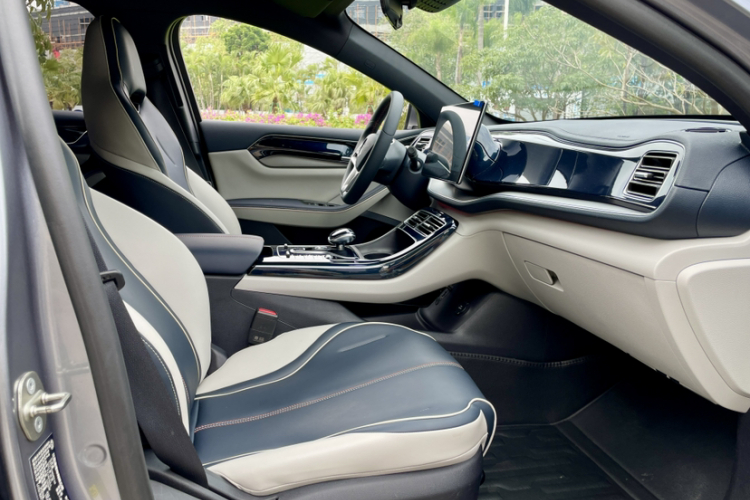 比亚迪 秦PLUS 2021款 EV 500KM 尊贵型局部细节41