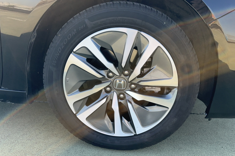 本田 雅阁 2022款 锐·混动 2.0L 锐领版车身外观6001