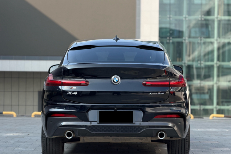 宝马X4 2021款 xDrive 25i M运动套装车身外观6006