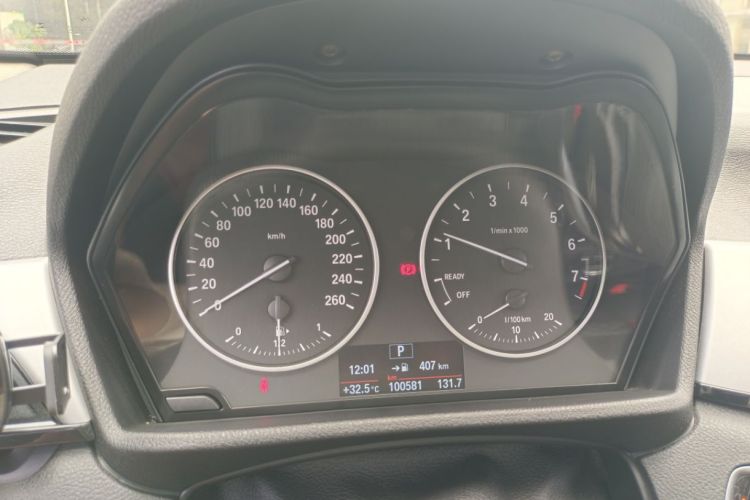 宝马X1 2018款 sDrive18Li 时尚型中控内饰15