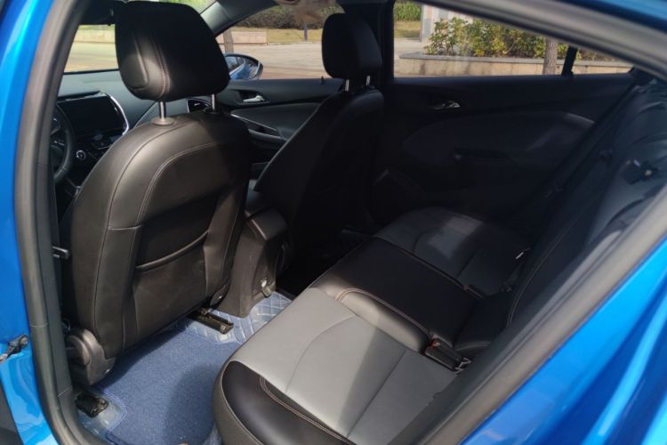 雪佛兰 科鲁兹 2017款 1.4T 双离合炫锋版中控内饰7004