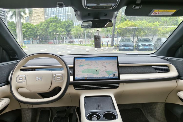 小鹏G6 2024款 580 长续航 Plus中控内饰7002