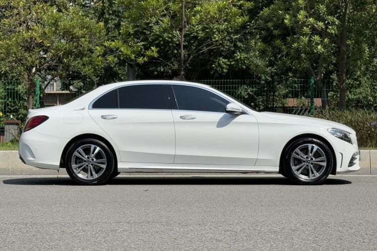 奔驰C级 2020款 C 200 L 时尚型运动版车身外观6009