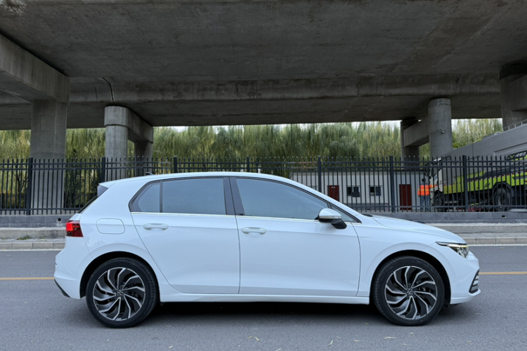 大众 高尔夫 2021款 280TSI DSG 30周年纪念版车身外观6007