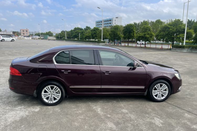 斯柯达 速派 2013款 2.0TSI DSG尊仕版车身外观6005