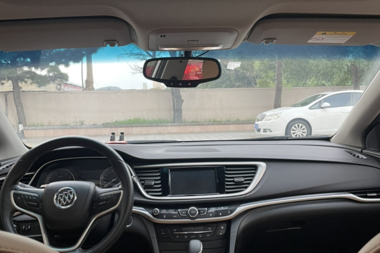 别克 英朗 2019款 18T 自动互联旗舰型 国VI中控内饰7001